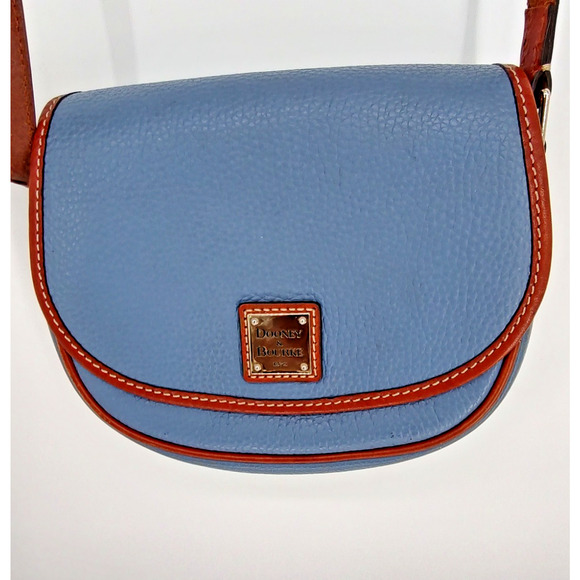 Dooney & Bourke Blue Pebble Grain Hallie Bag Crossbody Flap Close Adjust Strap - Picture 3 of 16